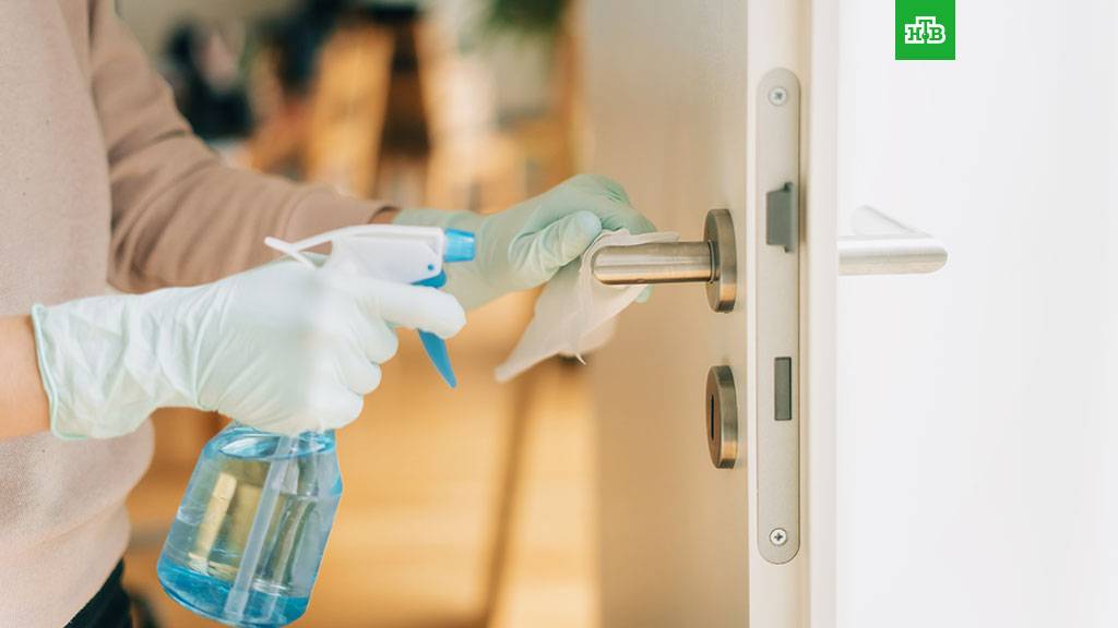 Уборка дома при пандемии коронавируса: как защитить свой дом