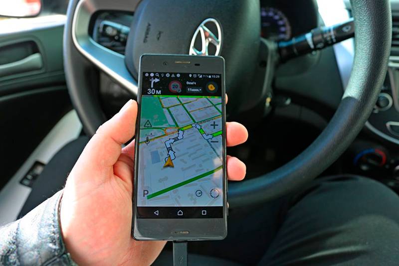 Телефон для работы в яндекс такси: рейтинг 2020 по опросам водителей. какой смартфон нужен и подходит