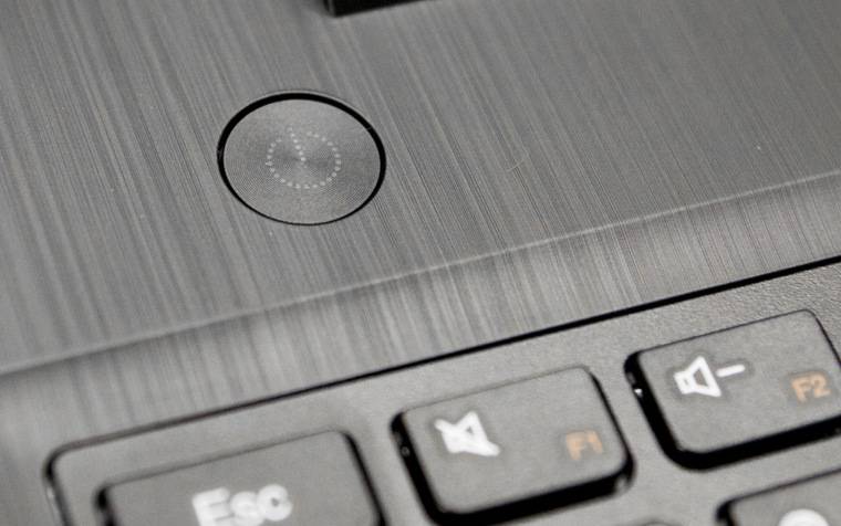 Ноутбук включается горит кнопка включения. Кнопка включения ноутбука леново. Включение ноутбука без кнопки.