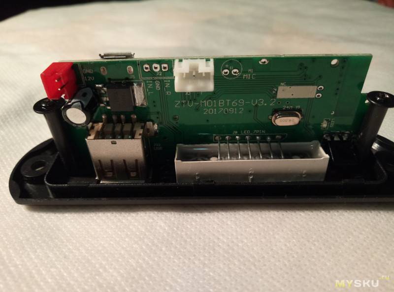 Как сделать и подключить usb к магнитоле своими руками