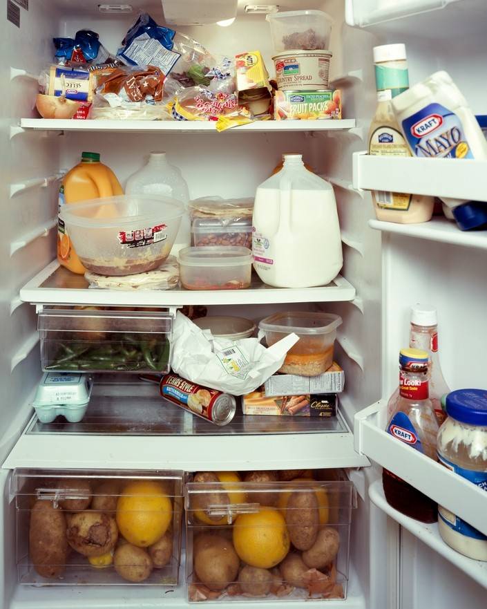 Что американцы хранят в своих холодильниках