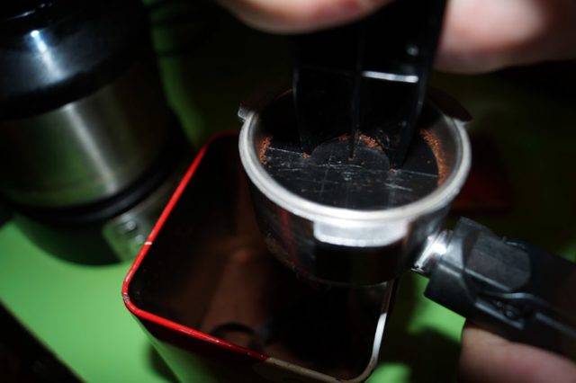 Чистка (очистка) кофемашин в спб - как почистить накипь, инструкции, советы