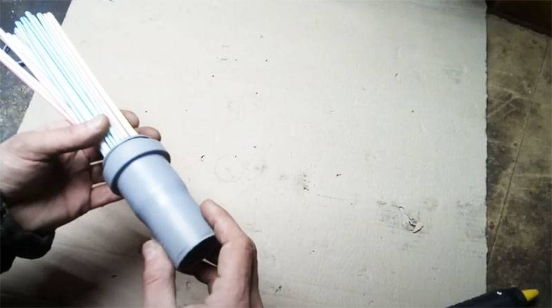 Пылесос для бассейна своими руками: пошаговая инструкция, как сделать самодельное подводное устройство из бутылки, фильтра, насоса, пвх трубы