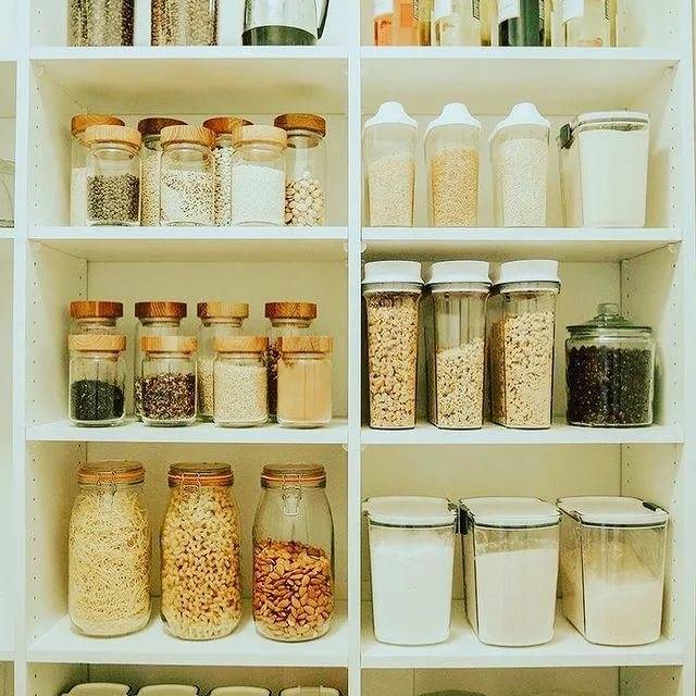 Хранение специй на кухне: функциональные идеи