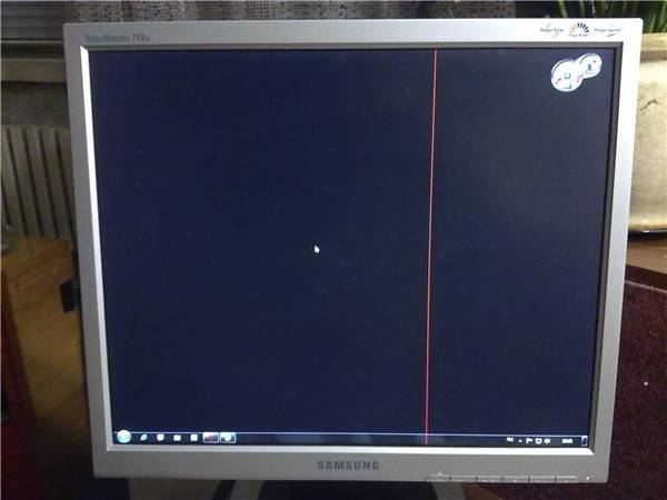 Причины появления вертикальных или горизонтальных полос на экране - tehnofaq