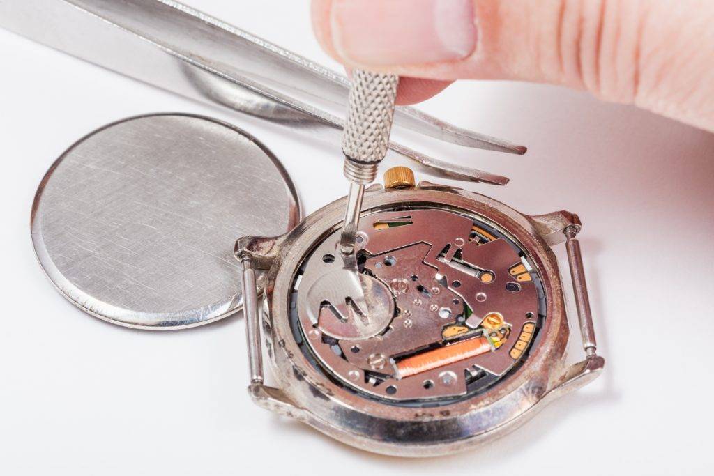 Какие часы лучше: кварцевые или механические? основные отличия, преимущества и недостатки