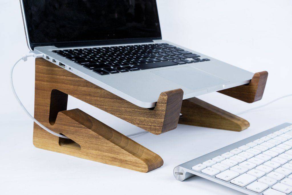Как сделать столик для ноутбука своими руками
