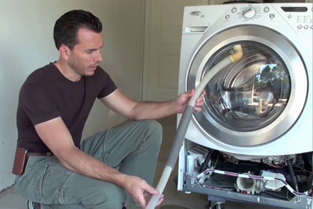 Как избавиться от запаха в стиральной машине-автомат: самые эффективные способы