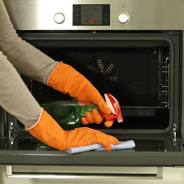 Гидролизная очистка духовки - что это такое и как правильно ее проводить