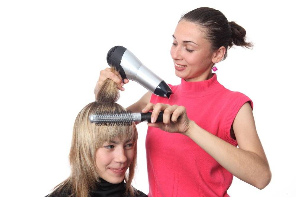 Как укладывать волосы феном и щеткой: мастер-класс