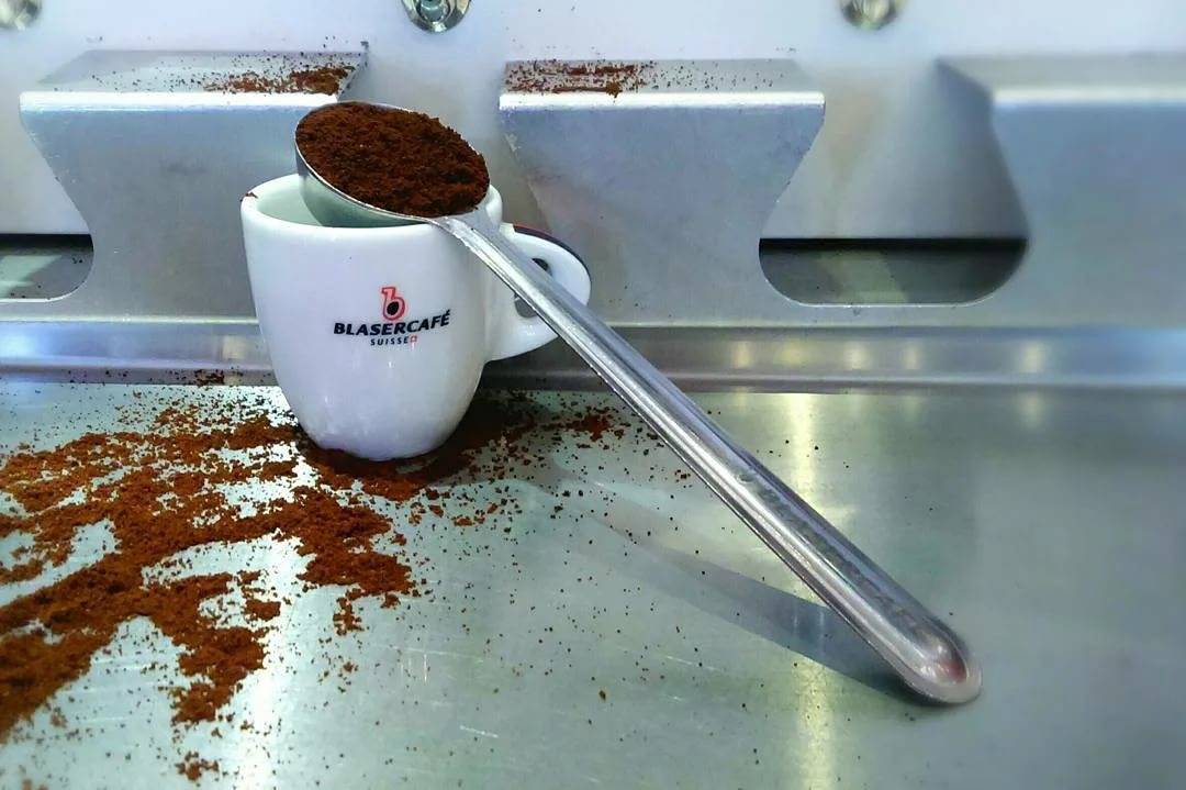 Чистка (очистка) кофемашин в спб. как почистить накипь?