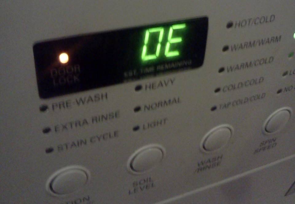 Ошибка oe (ое) в стиральной машине lg - что делать? | рембыттех