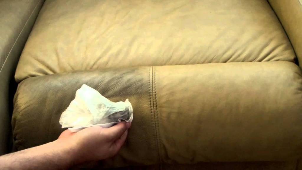 Как быстро просушить диван от мочи