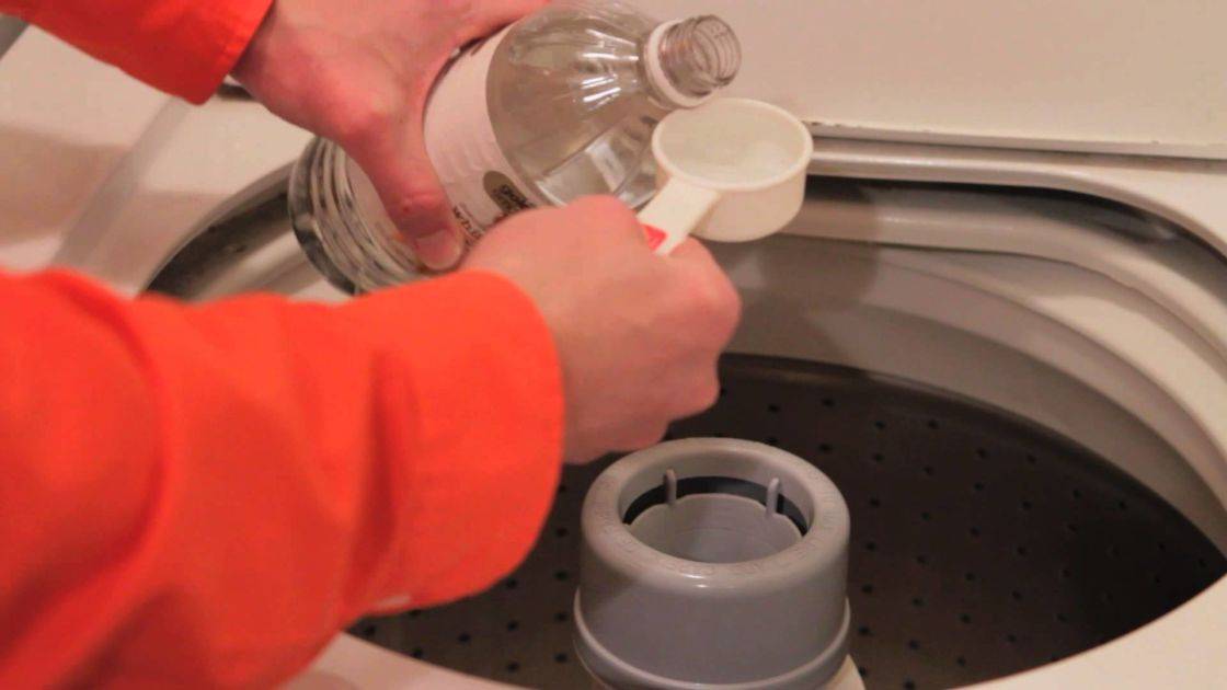 Как можно продезинфицировать стиральную машину в домашних условиях: советы