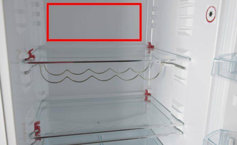 Где в холодильниках самое холодное место — сверху или снизу