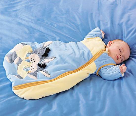 Рекомендации по выбору одеяла для новорожденного малыша