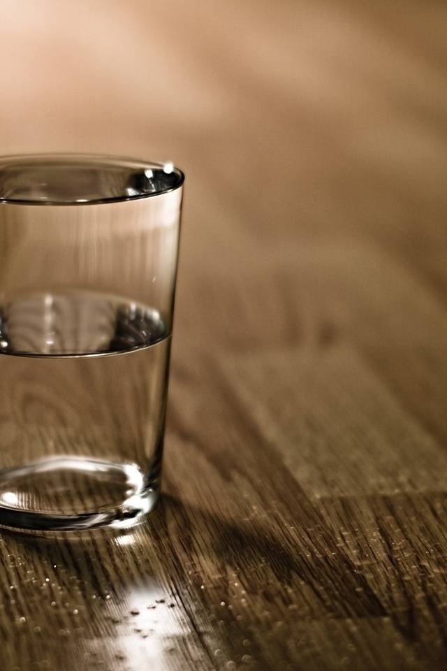 Что такое техника "стакан воды" и как она поможет исполнить мечту?
