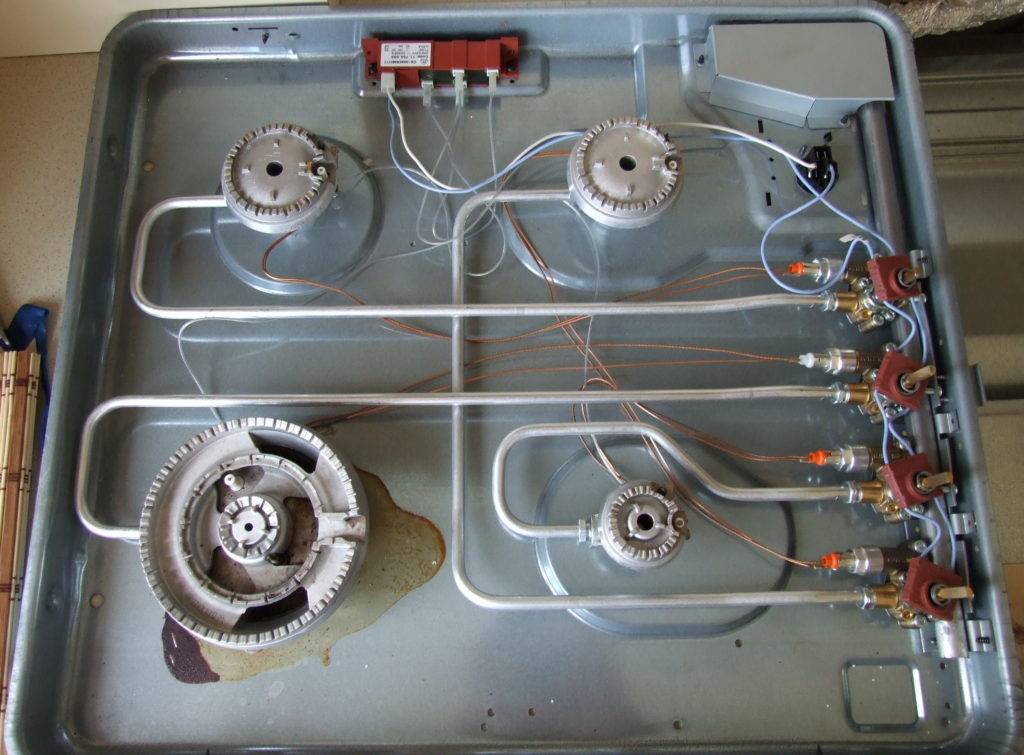 Устраняем неполадки: отключился духовой шкаф или гаснет духовка в газовой плите