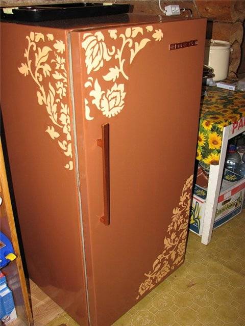 Как перекрасить холодильник в домашних условиях?