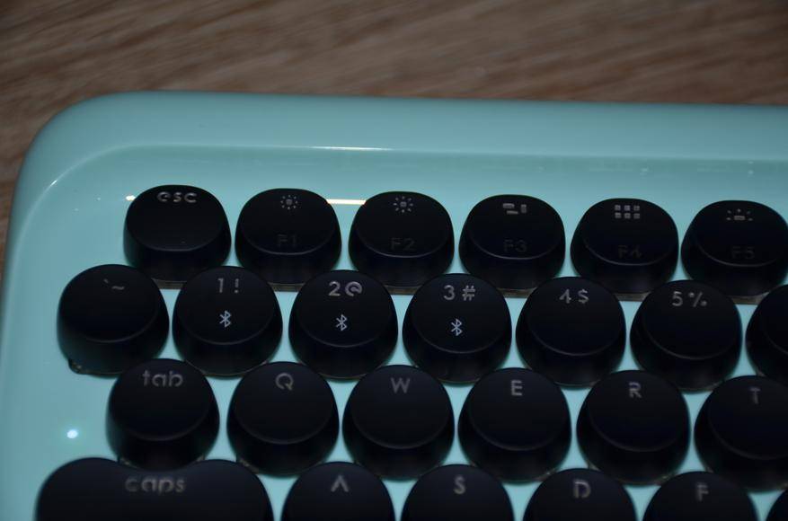 Какая клавиатура лучше механическая или мембранная: их плюсы