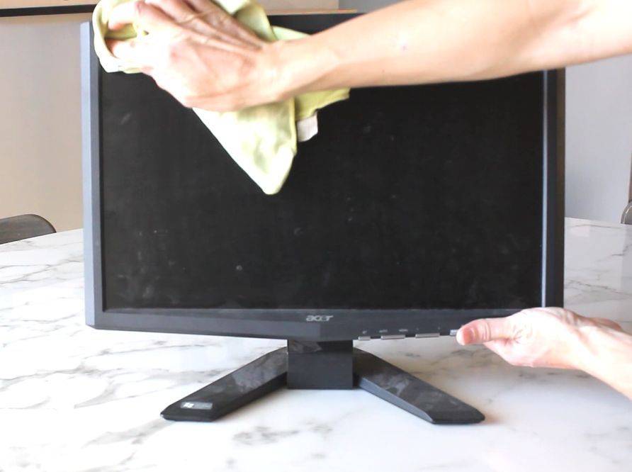 7 простых способов, как почистить экран жк телевизора в домашних условиях
