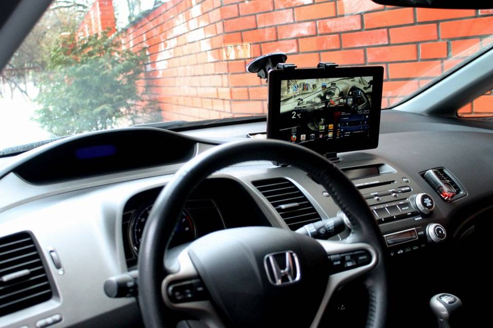 Выбираем планшет в автомобиль в качестве навигатора, видеорегистратора, магнитолы