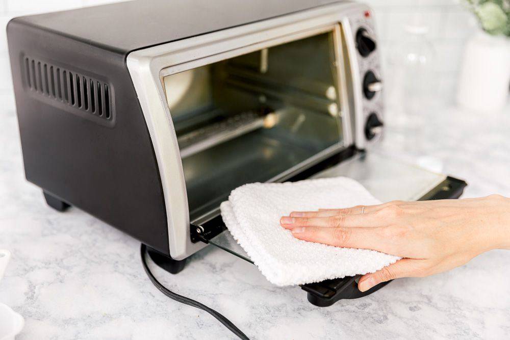 Как и чем почистить тостер от нагара, простые средства