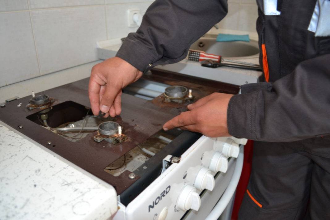 Как проводится замена газовой плиты на электрическую в квартире - kupihome.ru