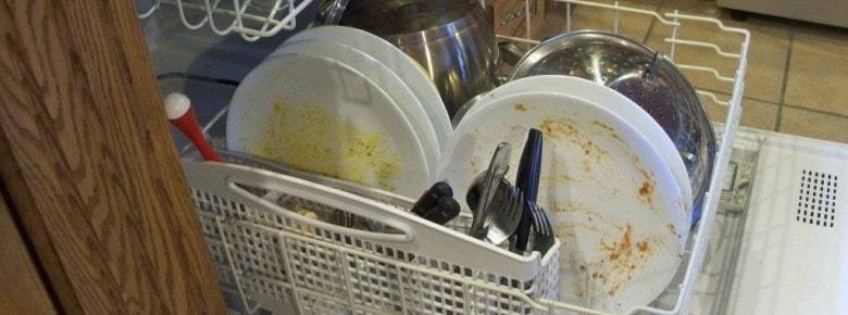 Посудомойка плохо моет посуду — причины и их устранение. почему посудомойка стала плохо мыть посуду