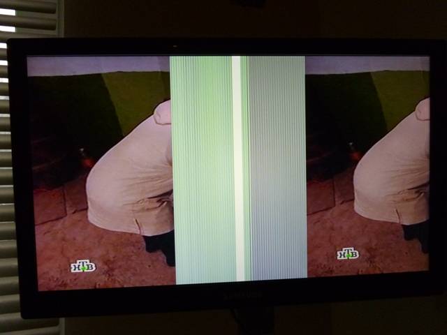 Вертикальная полоса на экране телевизора: что делать и как убрать