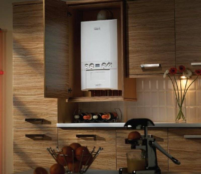 Газовый котел на кухне: как спрятать устройство, особенности дизайна помещения вместе с прибором на газу, фото готовых решений