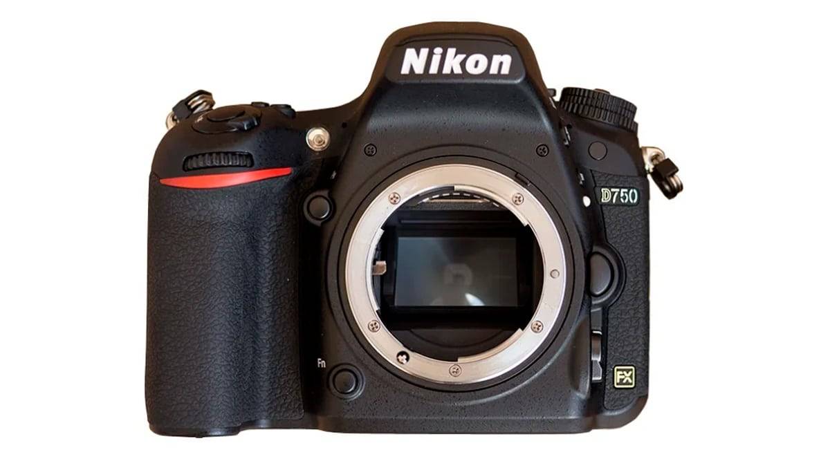 Nikon d750 body