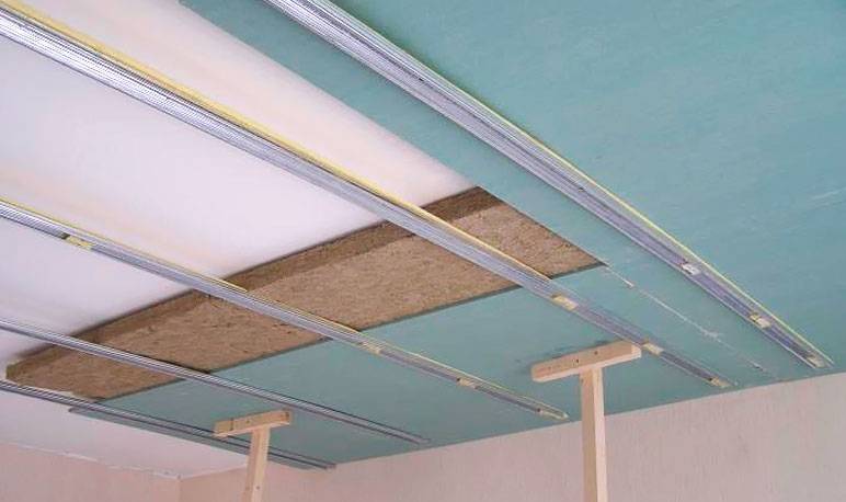 Какие материалы лучше для шумоизоляции потолка