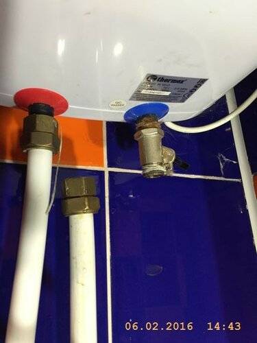 Проточный водонагреватель или бойлер. что лучше для нагрева воды?