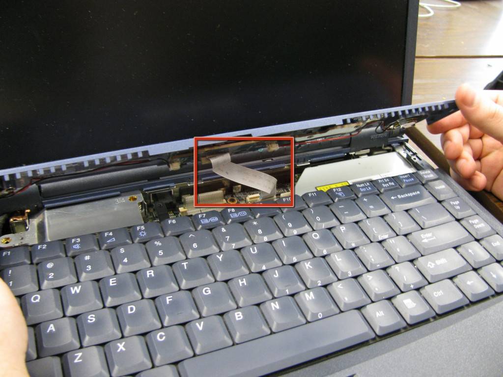 Как подключить клавиатуру к ноутбуку разными способами