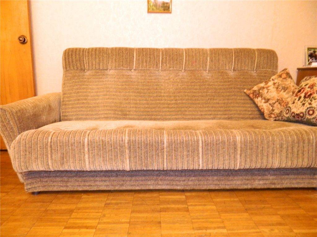 Почему скрипит диван и что делать: 3 способа починить мебель