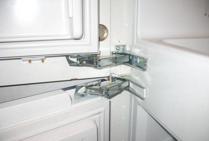 Не закрывается морозилка в холодильнике