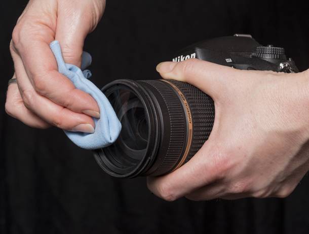 Как чистить объектив фотоаппарата