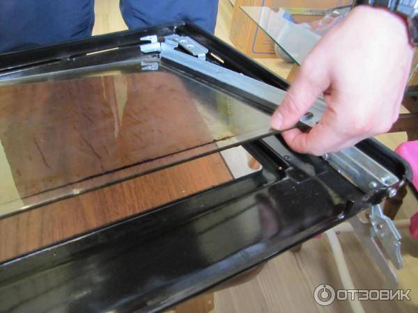 Чем и как приклеить стекло в духовке: применение термостойкого клея