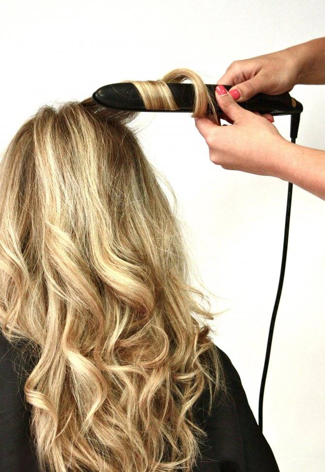 Как выпрямить волосы с помощью плойки: 12 шагов