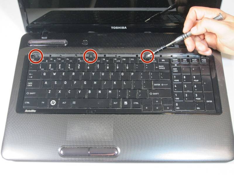 Не работает клавиатура на ноутбуке: причины и решение проблемы