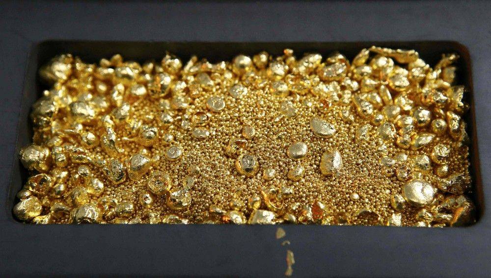 Золото в радиодеталях: содержание в платах - как извлечь драгметалл? (видео и фото)