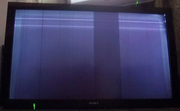 Почему на экране телевизора появились полосы - tehnofaq