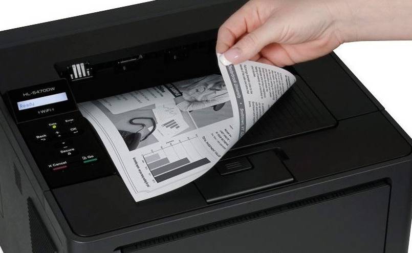 Как принтер печатает с двух сторон?