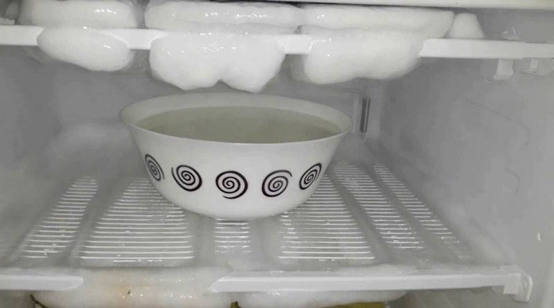 Как разморозить морозилку