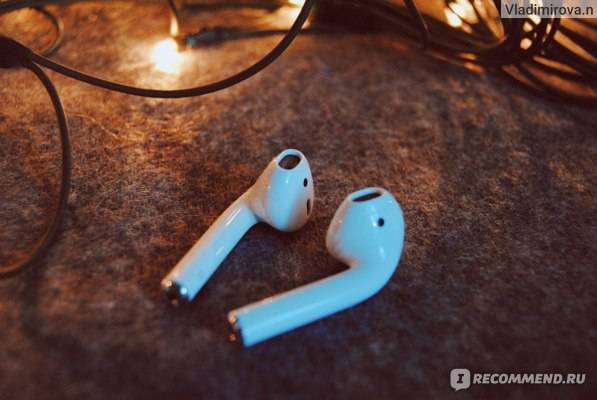 Медики: наушники airpods могут привести к ампутации уха