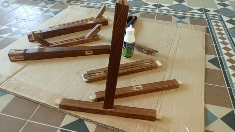 Как склеить рассохшийся деревянный стул: пошаговая инструкция
