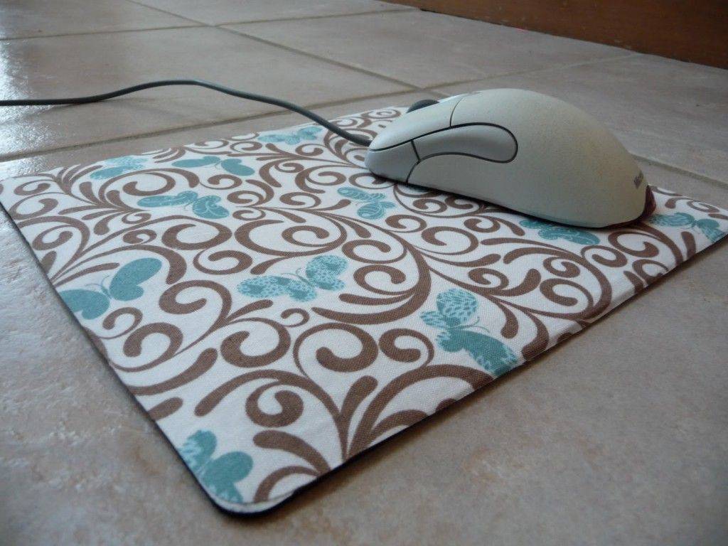 Как почистить коврик для компьютерной мыши: уход за ковриками