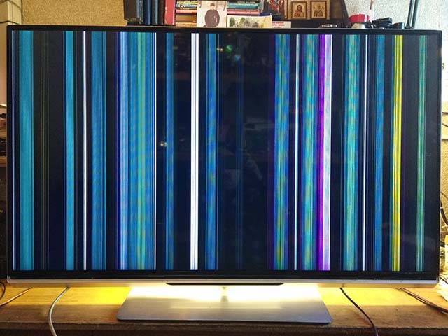 На плазменном телевизоре появилась вертикальная полоса