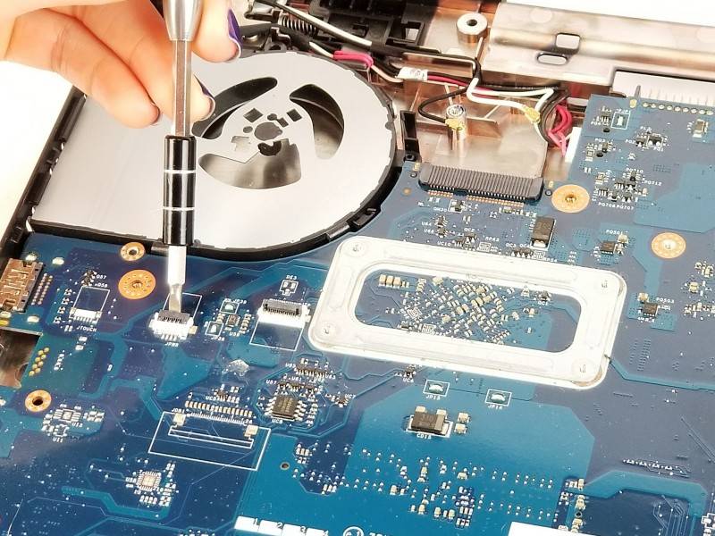 Как разобрать и почистить от пыли кулер компьютера и ноутбука